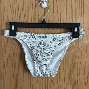 Intymen men’s briefs, size medium, new